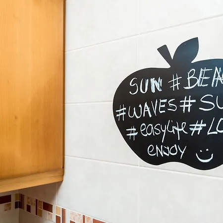 Pksc Surf House Affittacamere Peniche