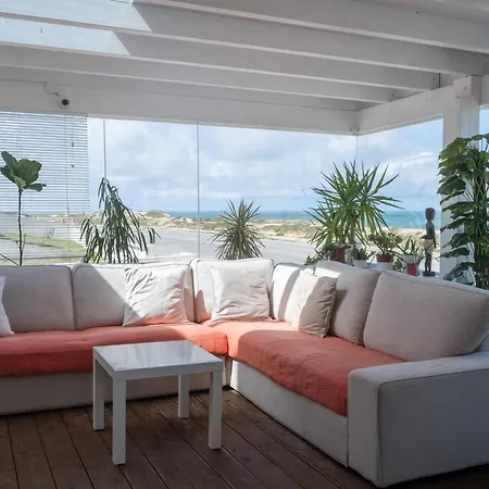 Pksc Surf House פניש